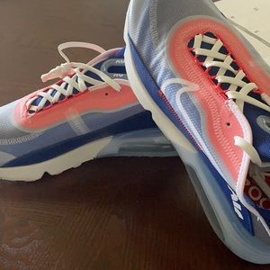 Brand New Nike Air Max with original box